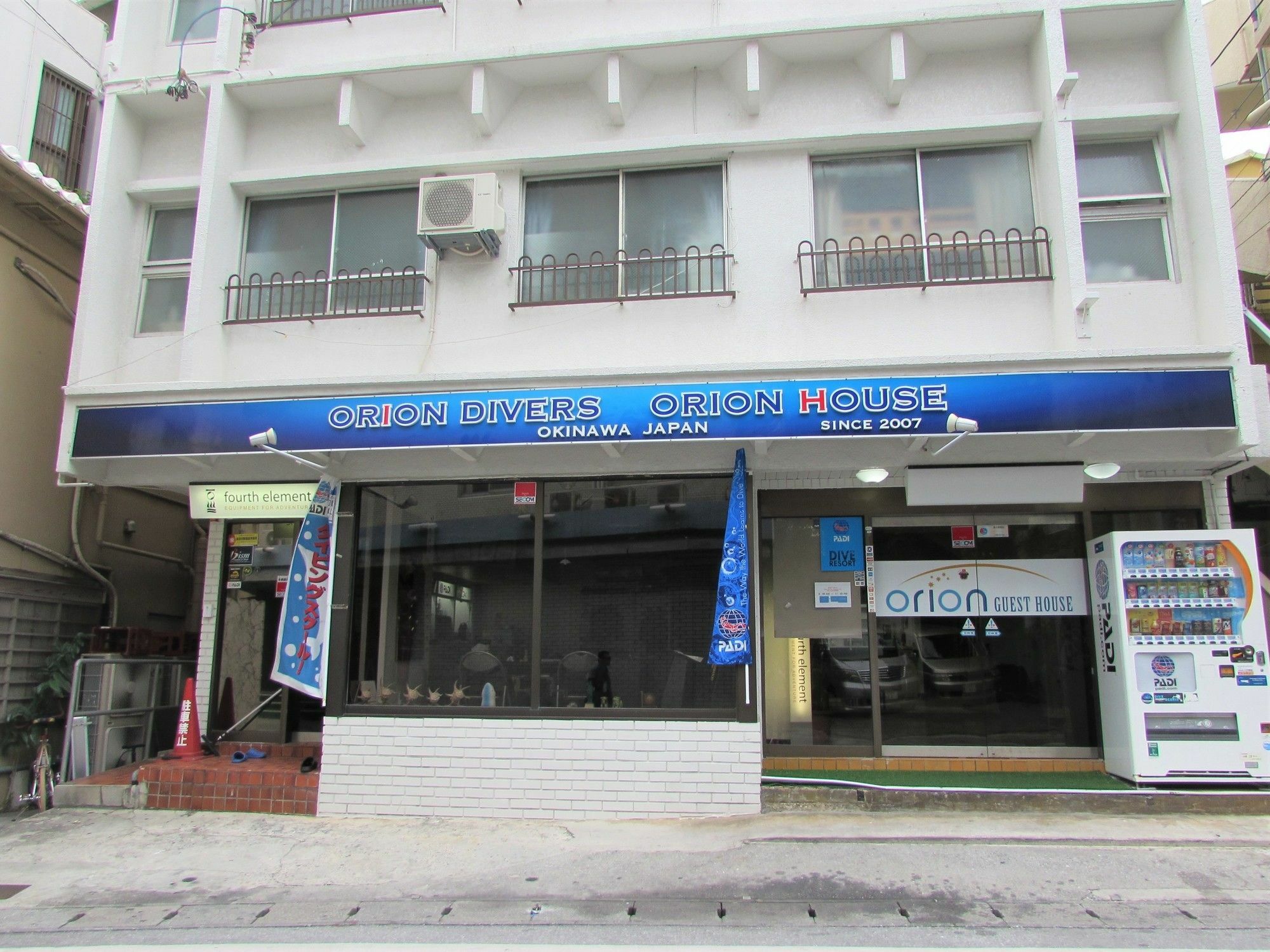 Orion Divers Guest House นาฮะ ภายนอก รูปภาพ